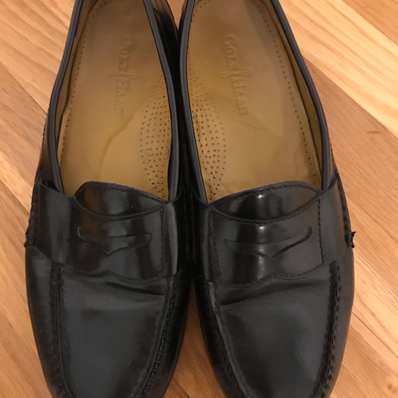 Cole Haan black leather loafers - Picture 2 of 6
